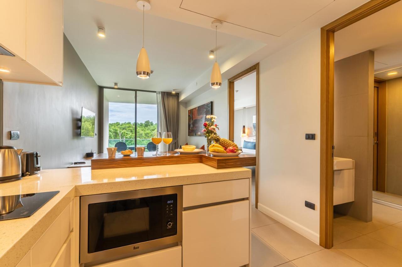 Oceanstone By Resava Apartment Pantai Bang Tao Bagian luar foto